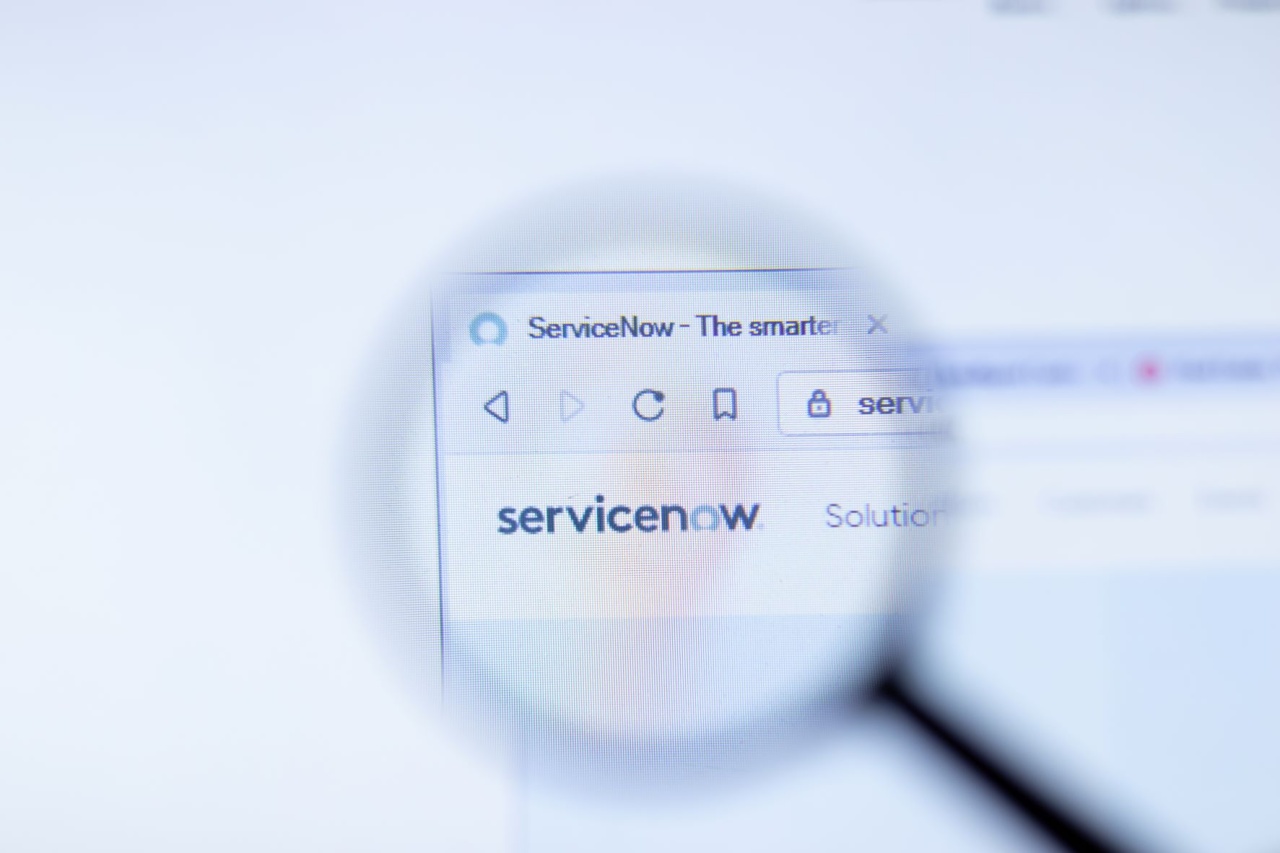 What is ServiceNow and How it Makes Your Work Life Easier.
